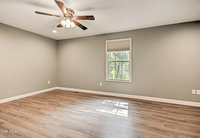 660 S Jena Beth Dr Unit 1, Elizabethton, TN 37643 - empty room with a ceiling fan, wood finished floors, and recessed lighting