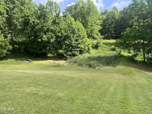 861 Hickory Tree Rd, Bristol, TN 37620