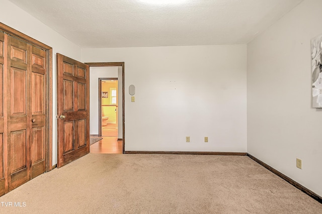 646 Meadow View Rd, Bristol, TN 37620 - unfurnished bedroom with carpet floors and baseboards