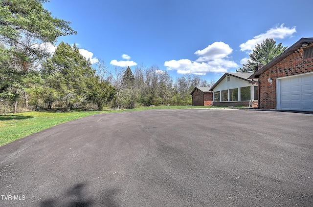 646 Meadow View Rd, Bristol, TN 37620 - view of road