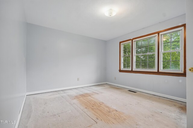 430 Arrowhead Rd, Duffield, VA 24244 - photo 15