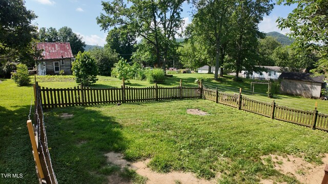 133 Deacon Creek Rd, Erwin, TN 37650 - photo 29