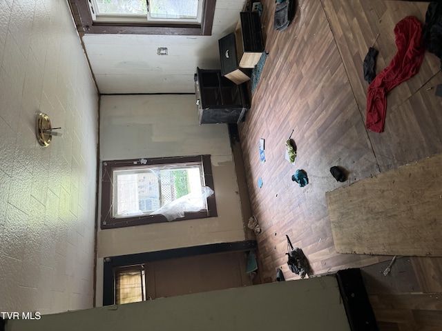 11985 Tazewell Rd, Coeburn, VA 24230 - unfurnished living room with a towering ceiling