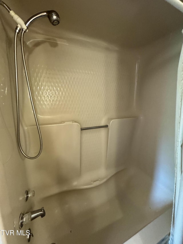 2401 Egan Rd, Big Stone Gap, VA 24219 - bathroom view of shower / bath combination