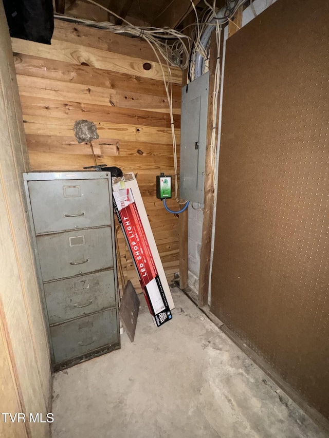 2401 Egan Rd, Big Stone Gap, VA 24219 - utilities featuring electric panel