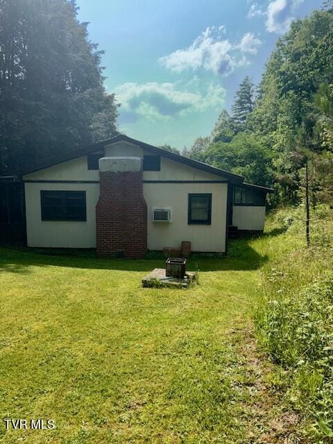 11616 Alfred Cox Rd, Pound, VA 24279 - back of house featuring a yard