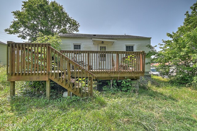 11 Birch St, Bristol, TN 37620 - rear view of property featuring a deck