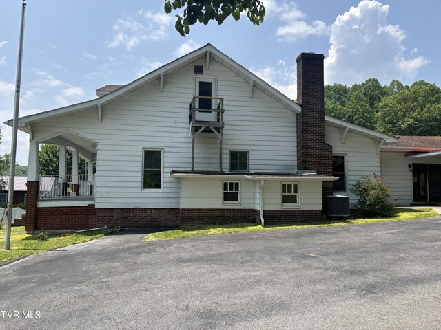 139 Oak Dale Dr, Clintwood, VA 24228 - photo 4