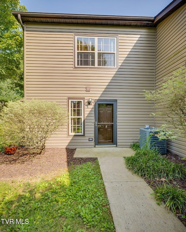 506 Pilgrim Ct Unit B, Johnson City, TN 37601 - photo 1