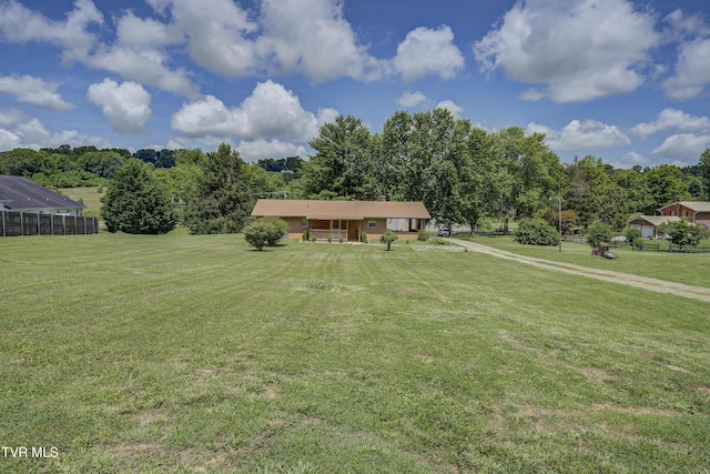 118 Hilbert Cir, Jonesborough, TN 37659 - ranch-style home with a front yard