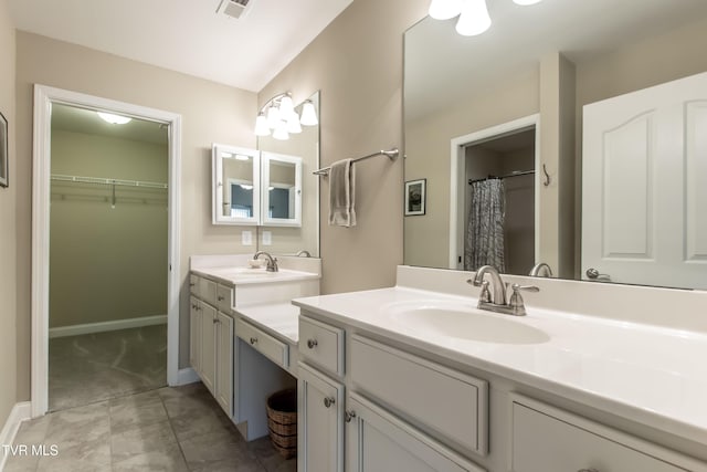 1551 Hatterdale Farm Rd Unit 1551, Blountville, TN 37617 - full bath with vanity and a walk in closet