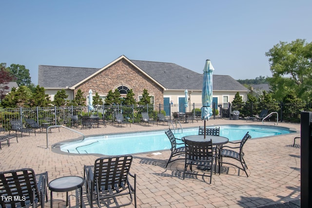 1551 Hatterdale Farm Rd Unit 1551, Blountville, TN 37617 - community pool featuring a patio