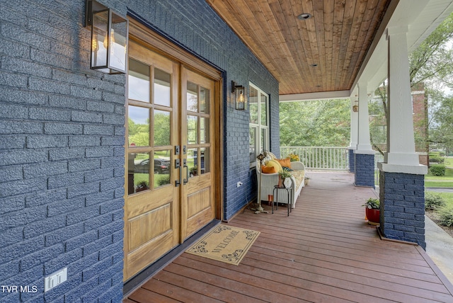 801 Watauga St, Kingsport, TN 37660 - wooden porch with french doors