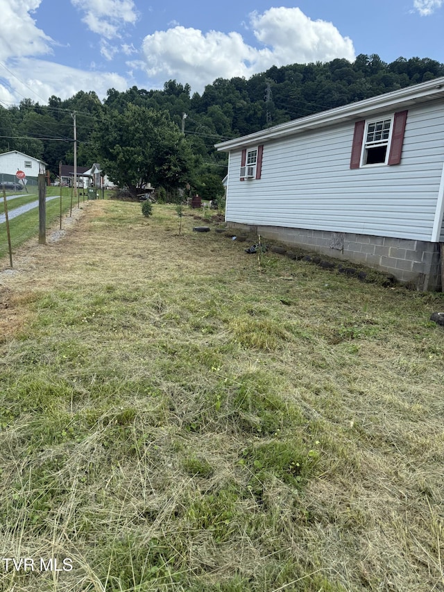 1357 Broad St, Elizabethton, TN 37643 - photo 2