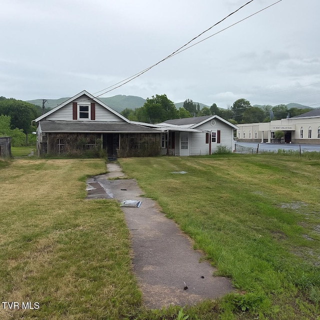 1357 Broad St, Elizabethton, TN 37643 - photo 1
