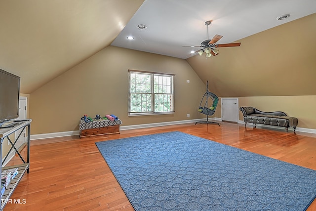 287 Pactolus Rd, Kingsport, TN 37663 - interior space with a ceiling fan, light wood finished floors, vaulted ceiling, and recessed lighting