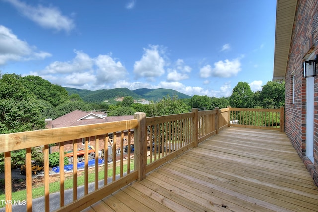 102 Spring Hill Dr, Unicoi, TN 37692 - wooden deck featuring a mountain view