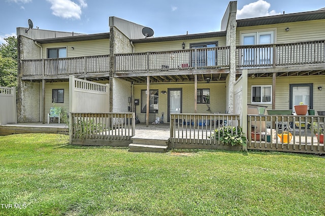 103 Northwinds Dr, Bristol, VA 24201 - back of property with a yard
