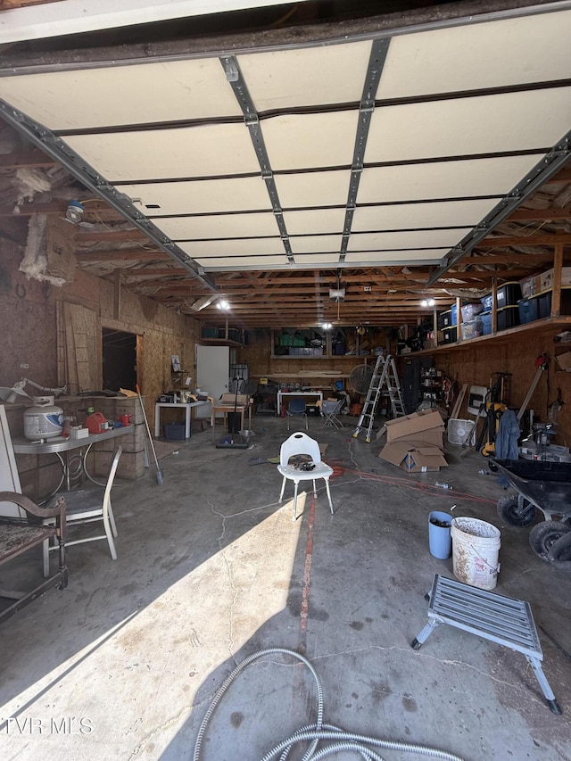 3521 James Phillips Way, Sevierville, TN 37876 - view of garage