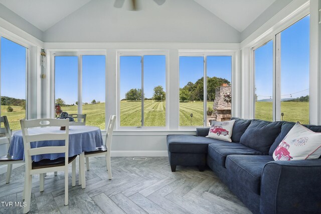 313 Treadway Trl, Jonesborough, TN 37659 - sunroom with vaulted ceiling