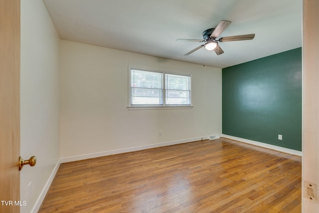 309 Knob Hill Dr, Bristol, TN 37620 - unfurnished room featuring a ceiling fan and wood finished floors