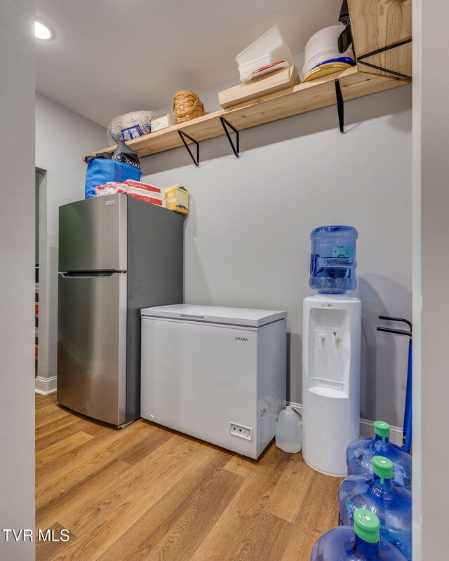 309 Knob Hill Dr, Bristol, TN 37620 - washroom featuring light wood-style floors