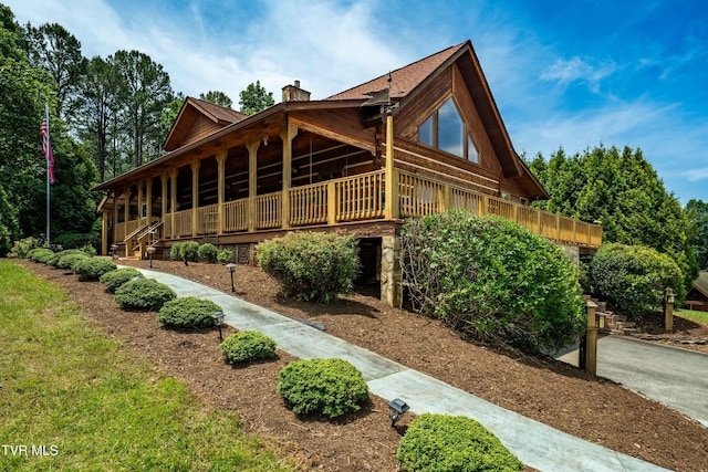 289 Harbor View Rd, Butler, TN 37640 - view of front of house with a chimney and a porch