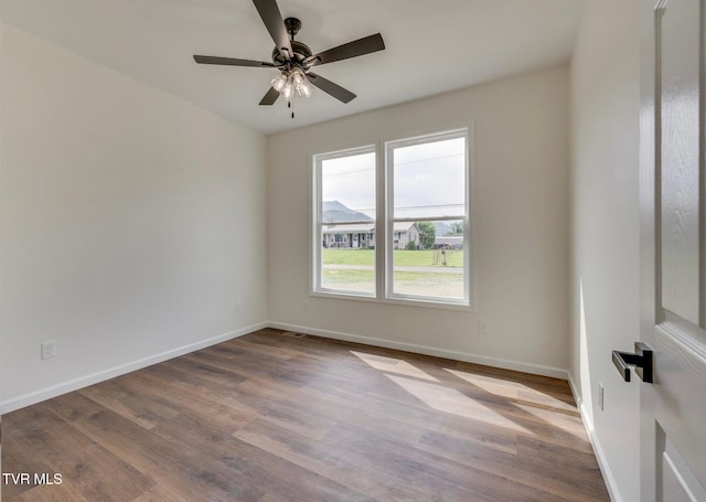 126 Avon Ave, Elizabethton, TN 37643 - photo 15