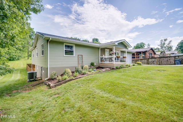 1933 Sand St, Kingsport, TN 37660 - back of property with a porch