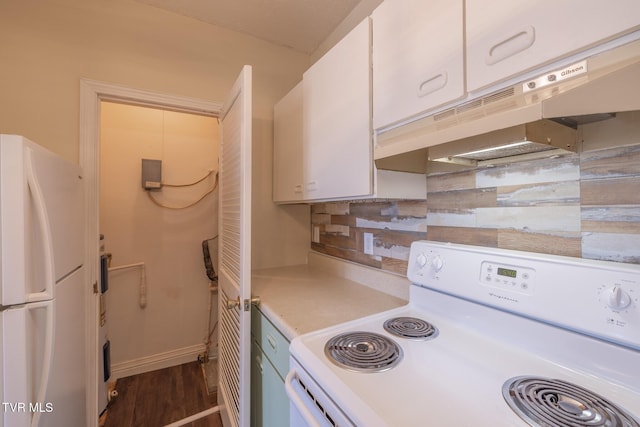 701 W Locust St Unit 34, Johnson City, TN 37604 - kitchen featuring white appliances, under cabinet range hood, light countertops, white cabinets, and dark wood-type flooring