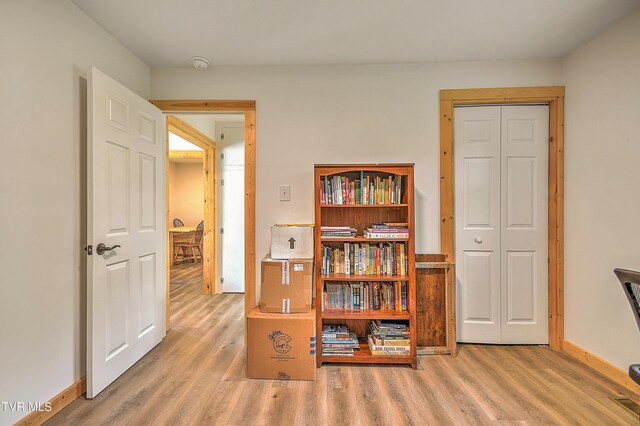 524 Boring Chapel Rd, Gray, TN 37615 - hall featuring wood finished floors