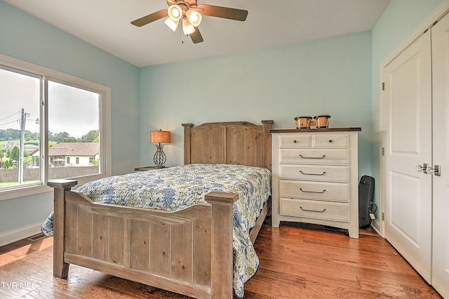 55 Farmstead Ln, Jonesborough, TN 37659 - bedroom with wood finished floors and a ceiling fan