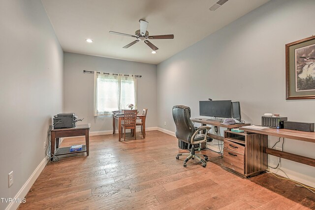 55 Farmstead Ln, Jonesborough, TN 37659 - home office with ceiling fan, wood finished floors, and recessed lighting