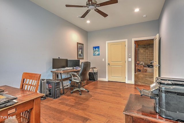 55 Farmstead Ln, Jonesborough, TN 37659 - home office with ceiling fan, wood finished floors, and recessed lighting