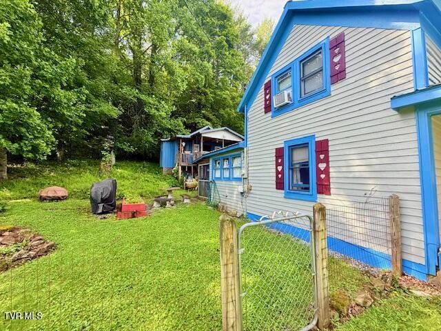 123 Mcmahan Gibbs Rd, Roan Mountain, TN 37687 - view of side of property with cooling unit
