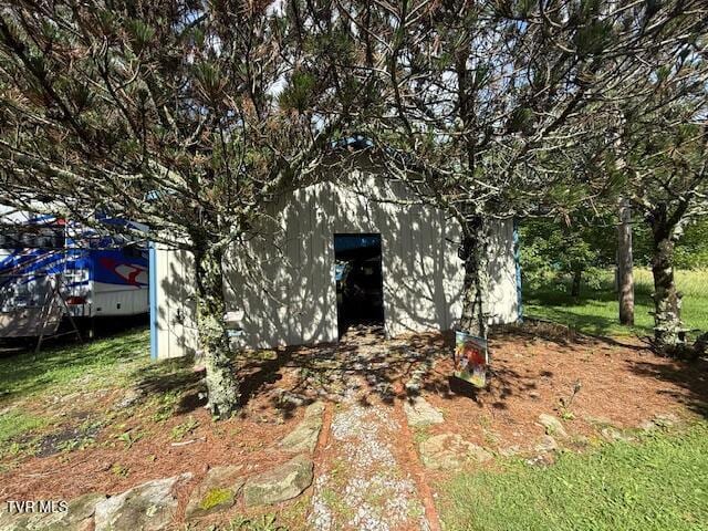 123 Mcmahan Gibbs Rd, Roan Mountain, TN 37687 - view of outdoor structure