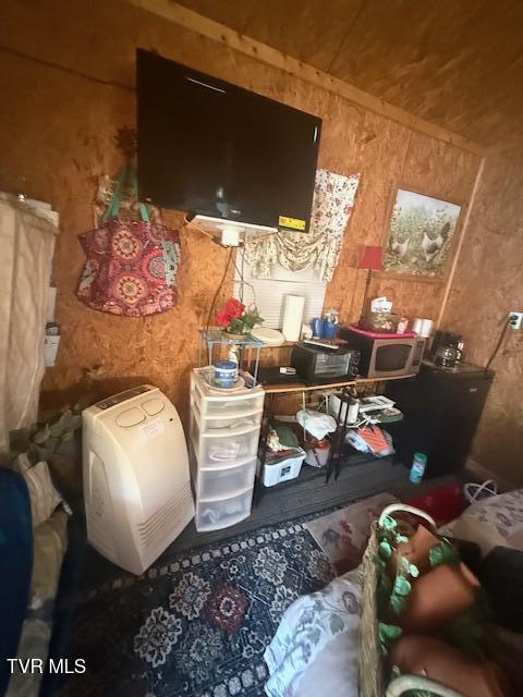 123 Mcmahan Gibbs Rd, Roan Mountain, TN 37687 - view of miscellaneous room