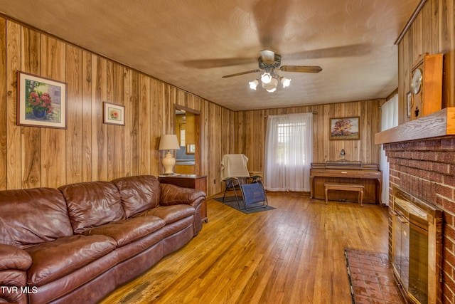 825 Cumberland St, Marion, VA 24354 - photo 4