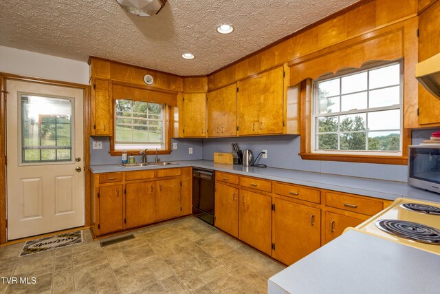 825 Cumberland St, Marion, VA 24354 - photo 11