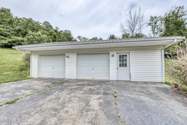 825 Cumberland St, Marion, VA 24354 - photo 29