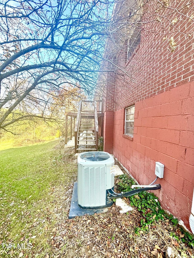 6361 Dr Thomas Walker Rd, Rose Hill, VA 24281 - exterior view of a cooling unit and stairs