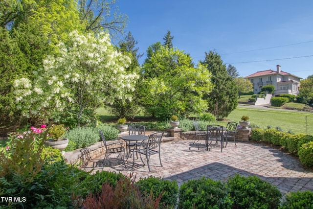 940 Park St, Bristol, VA 24201 - view of patio / terrace