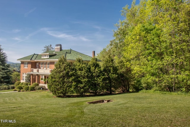 940 Park St, Bristol, VA 24201 - view of green lawn with a balcony