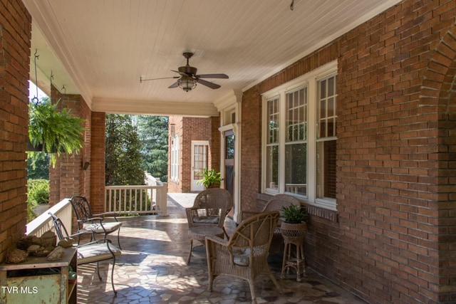 940 Park St, Bristol, VA 24201 - covered porch featuring ceiling fan