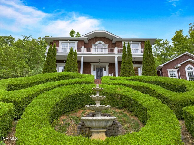 512 Shea Ct, Morristown, TN 37814 - view of front of home featuring a balcony and brick siding