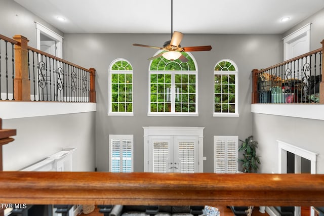 512 Shea Ct, Morristown, TN 37814 - detailed view of ceiling fan and recessed lighting