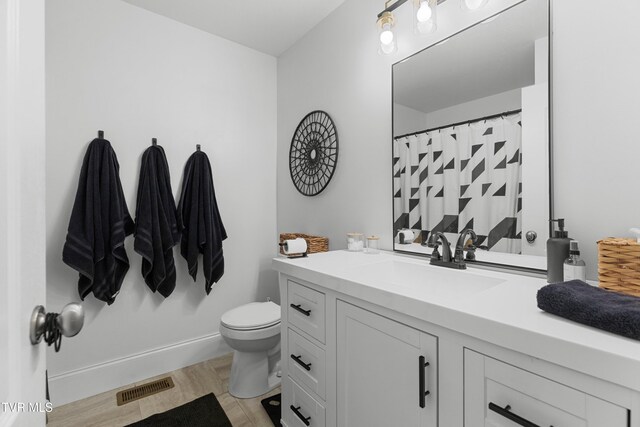 512 Shea Ct, Morristown, TN 37814 - full bathroom featuring vanity and wood finished floors
