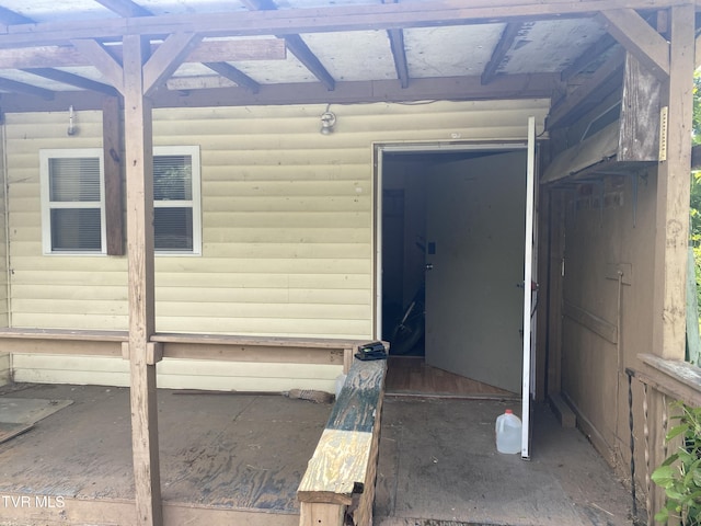 1959 Boones Creek Rd, Jonesborough, TN 37659 - property entrance