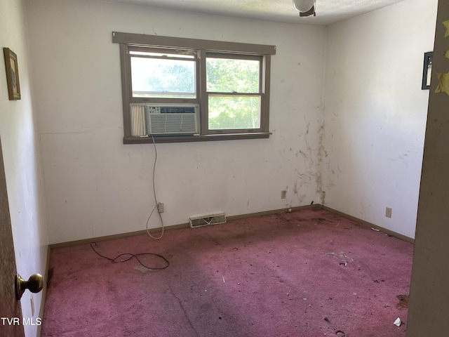 1959 Boones Creek Rd, Jonesborough, TN 37659 - carpeted spare room featuring cooling unit and baseboards