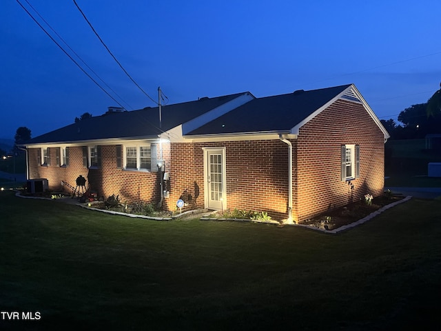 908 Middle Ave, Marion, VA 24354 - rear view of property featuring brick siding and a yard